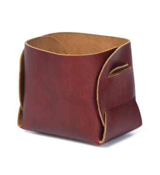 Personalized Leather: Pen Stand